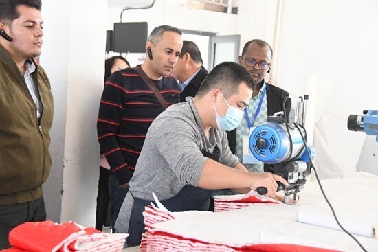 做耳機(jī)的企業(yè)提前轉(zhuǎn)產(chǎn)馬面裙——馬面裙爆火為何在曹縣“意料之中”